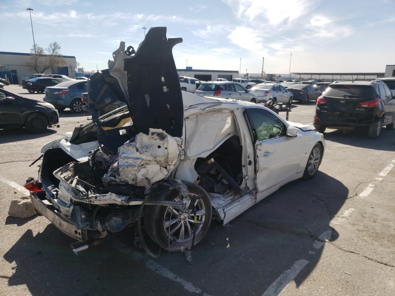 Photo 4 from auction – 2017 INFINITI Q50 PREMIU with VIN JN1EV7AP9HM736664