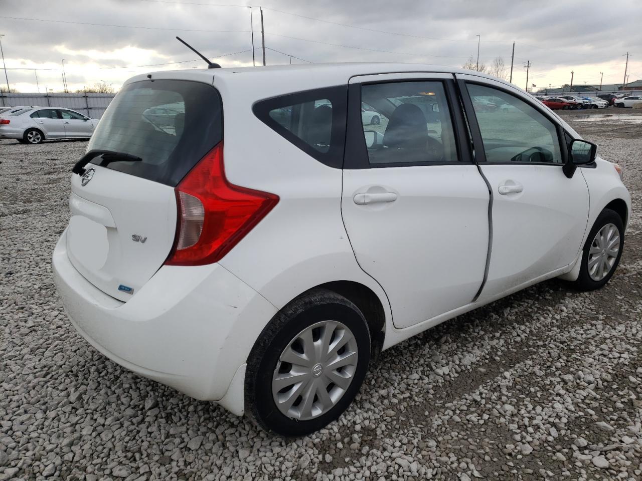 Photo 4 from auction – 2015 NISSAN VERSA NOTE with VIN 3N1CE2CP4FL414142