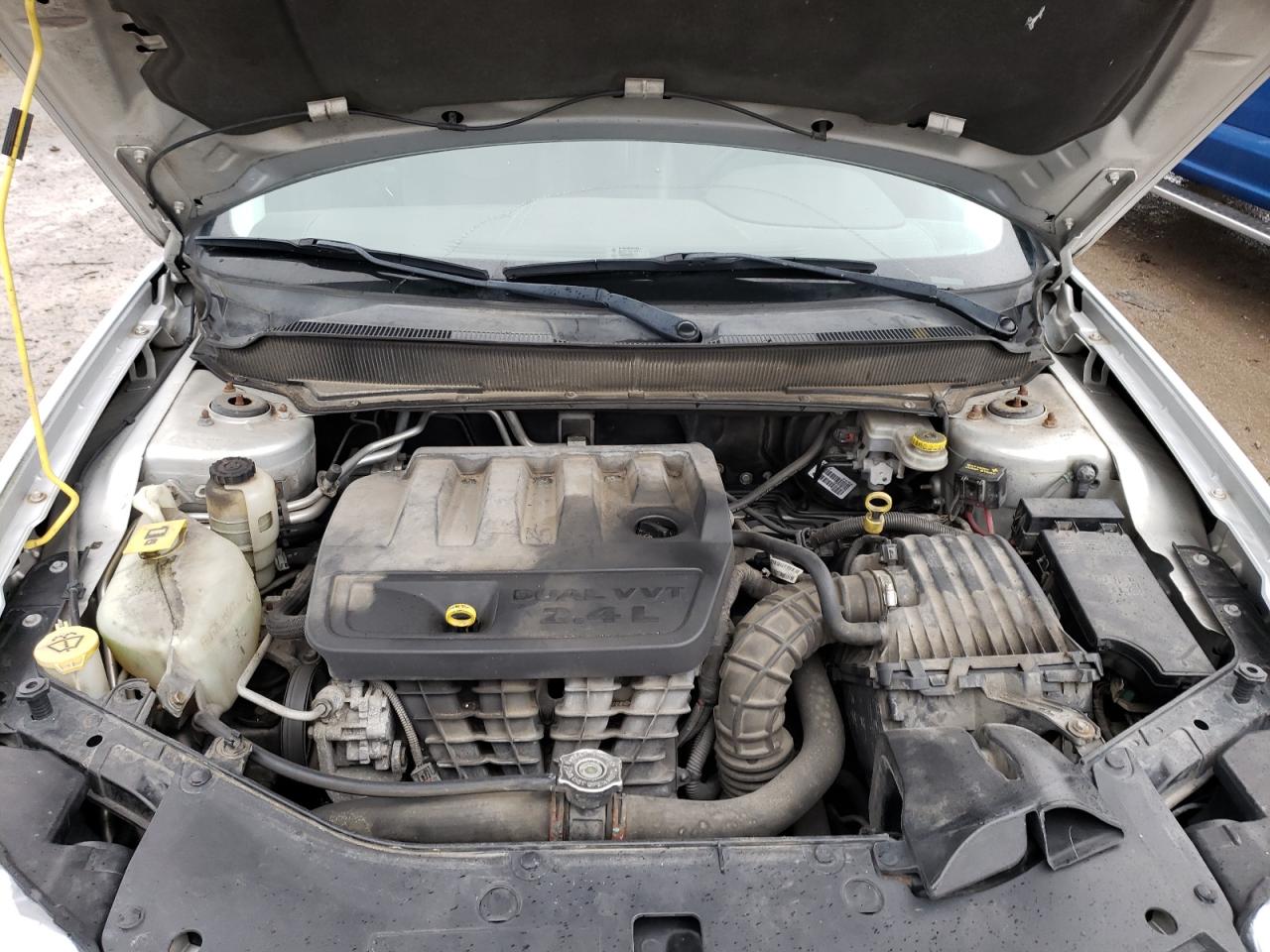 Photo 7 from auction – 2010 DODGE AVENGER R/ with VIN 1B3CC5FBXAN172648