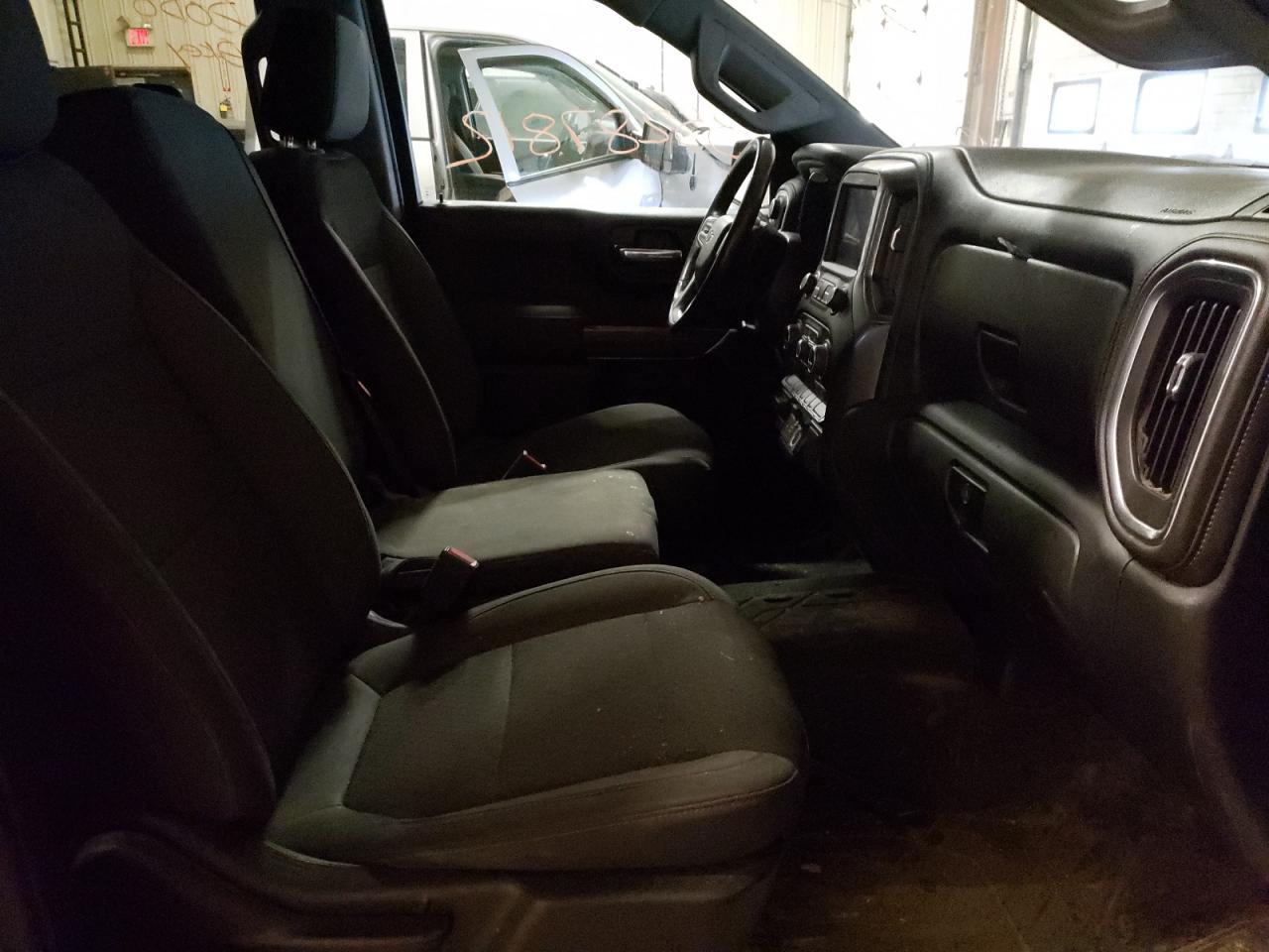 Photo 5 from auction – 2019 CHEVROLET SILVERADO with VIN 1GCRYEED3KZ375887