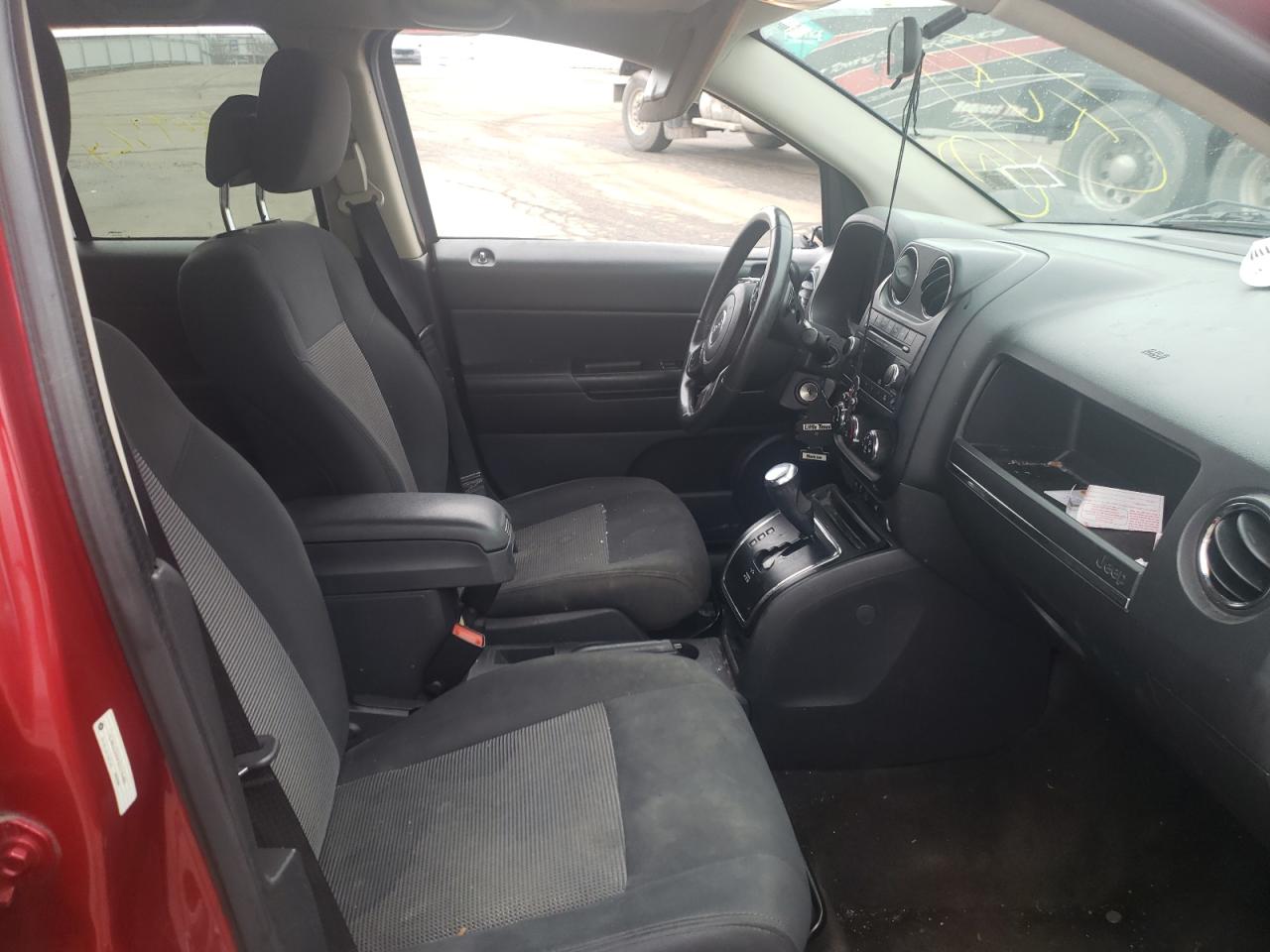 Photo 5 from auction – 2013 JEEP COMPASS LA with VIN 1C4NJCEBXDD218489