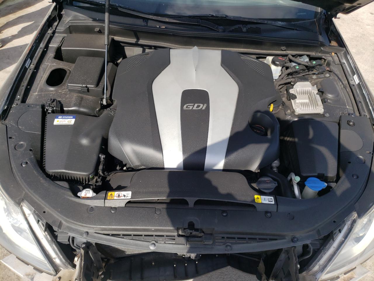Photo 7 from auction – 2012 HYUNDAI GENESIS 3. with VIN KMHGC4DD6CU198795