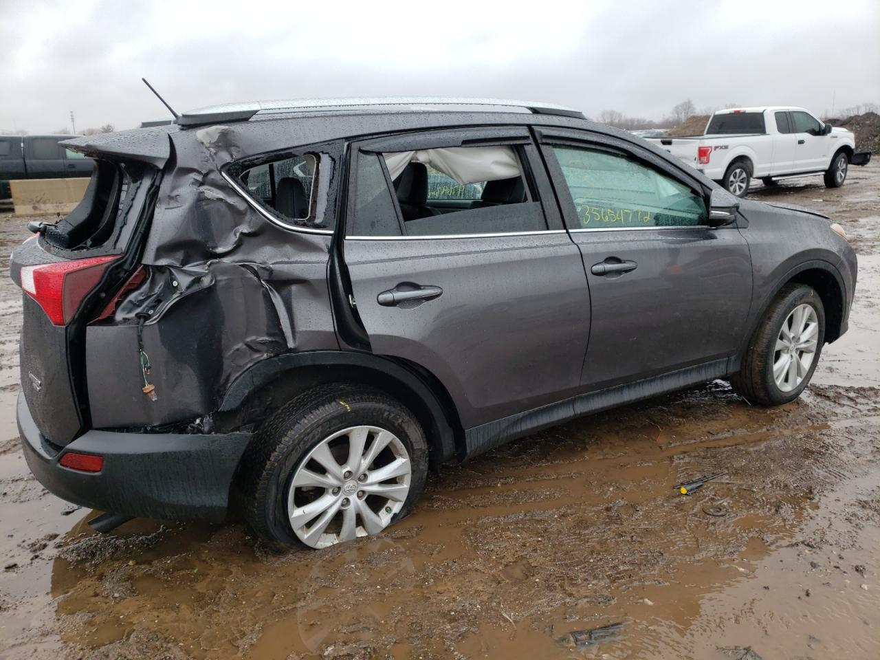 Photo 9 from auction – 2014 TOYOTA RAV4 LIMIT with VIN 2T3DFREV2EW194882