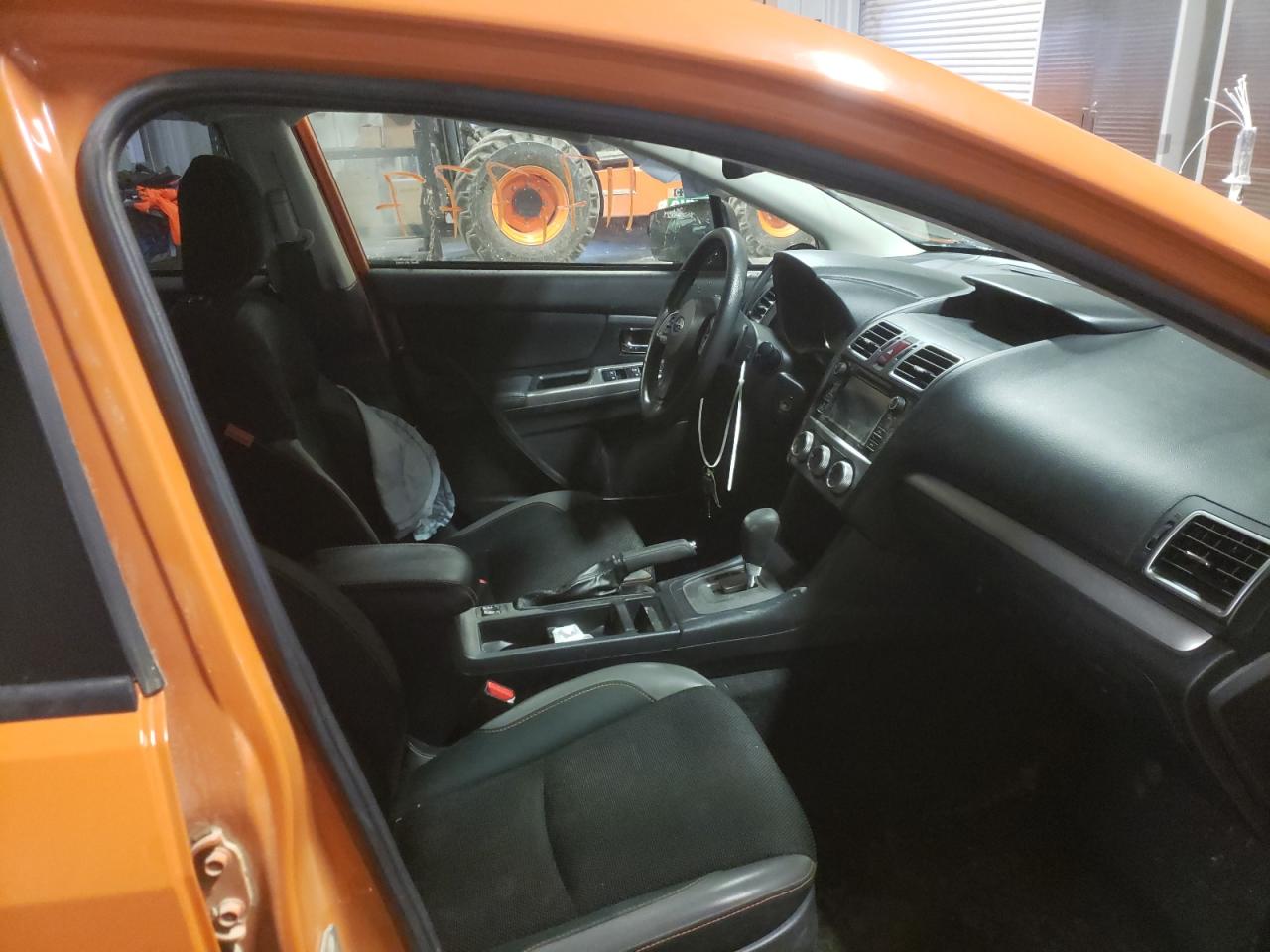 Photo 5 from auction – 2015 SUBARU XV CROSSTR with VIN JF2GPADC6F8234952