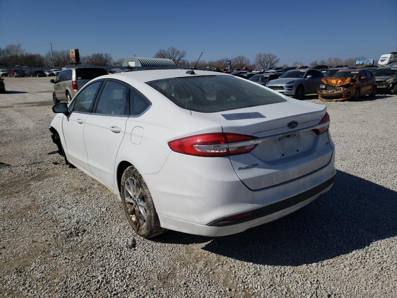 Photo 3 from auction – 2017 FORD FUSION SE with VIN 3FA6P0H70HR230727
