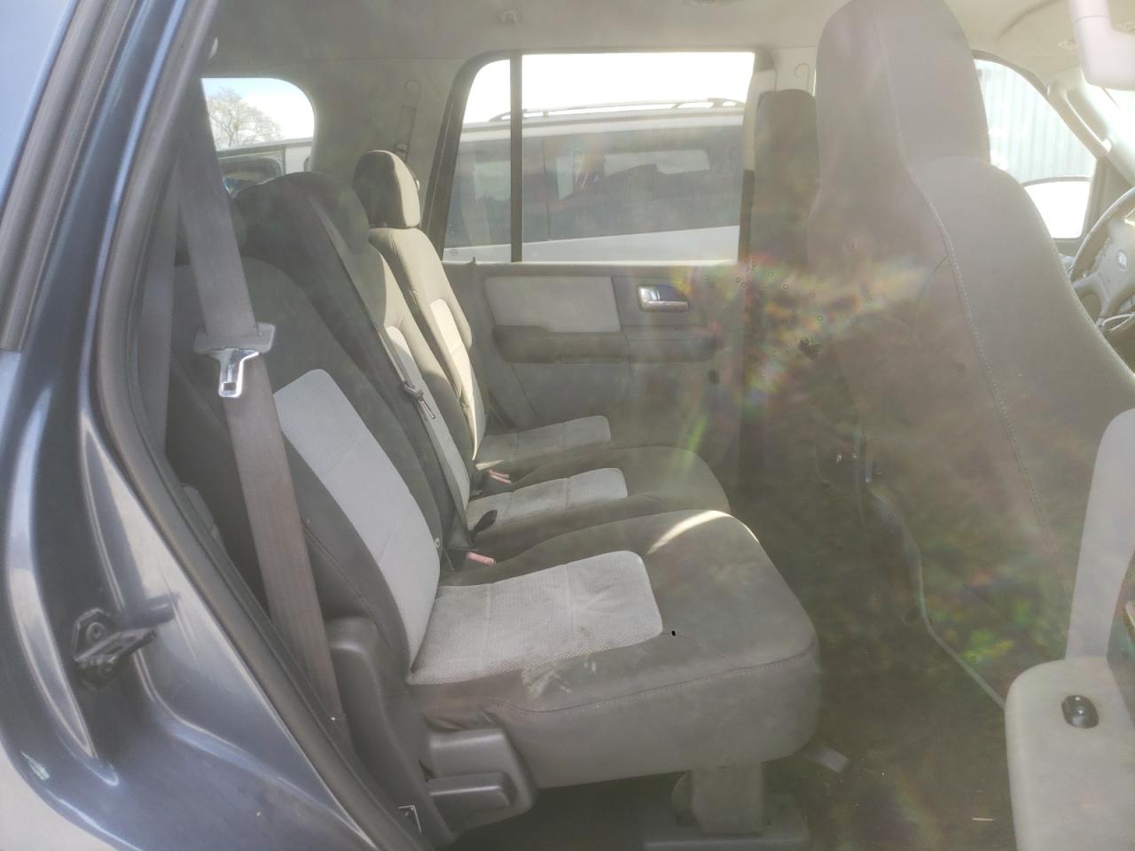 Photo 6 from auction – 2004 FORD EXPEDITION with VIN 1FMRU15W34LB32524