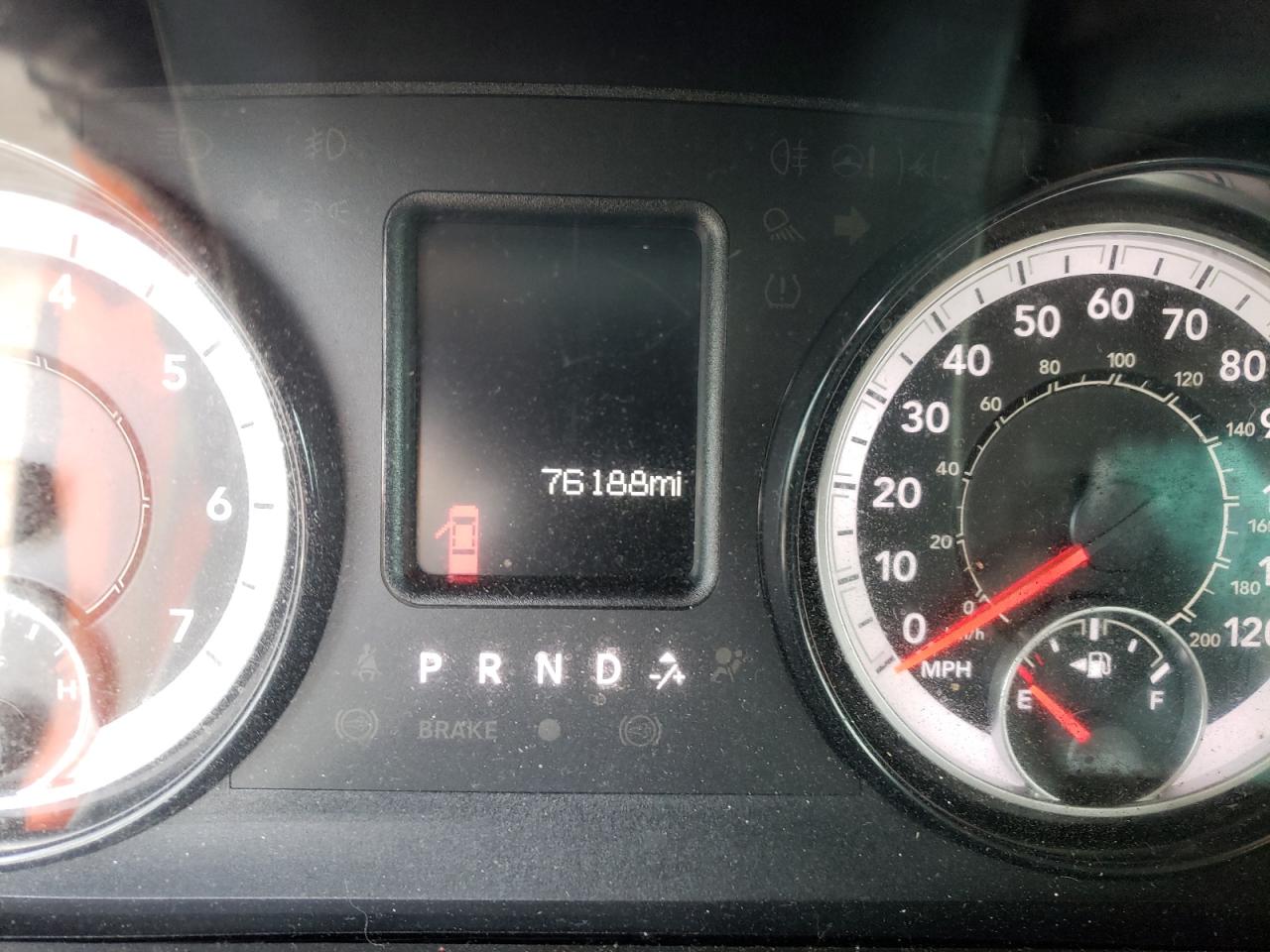 Photo 8 from auction – 2018 RAM 1500 ST with VIN 1C6RR6KT8JS305511