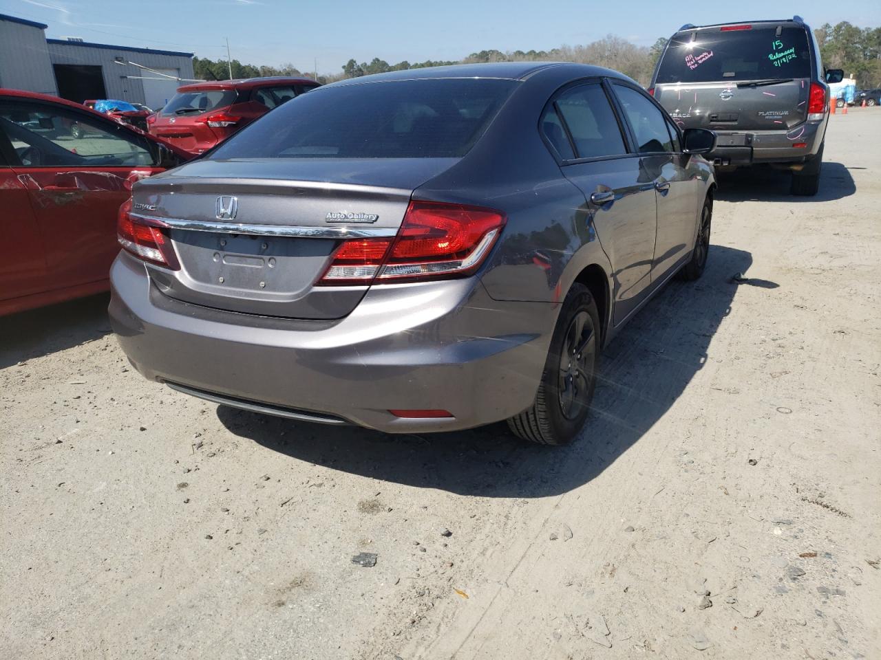 Photo 4 from auction – 2014 HONDA CIVIC LX with VIN 19XFB2F53EE009101