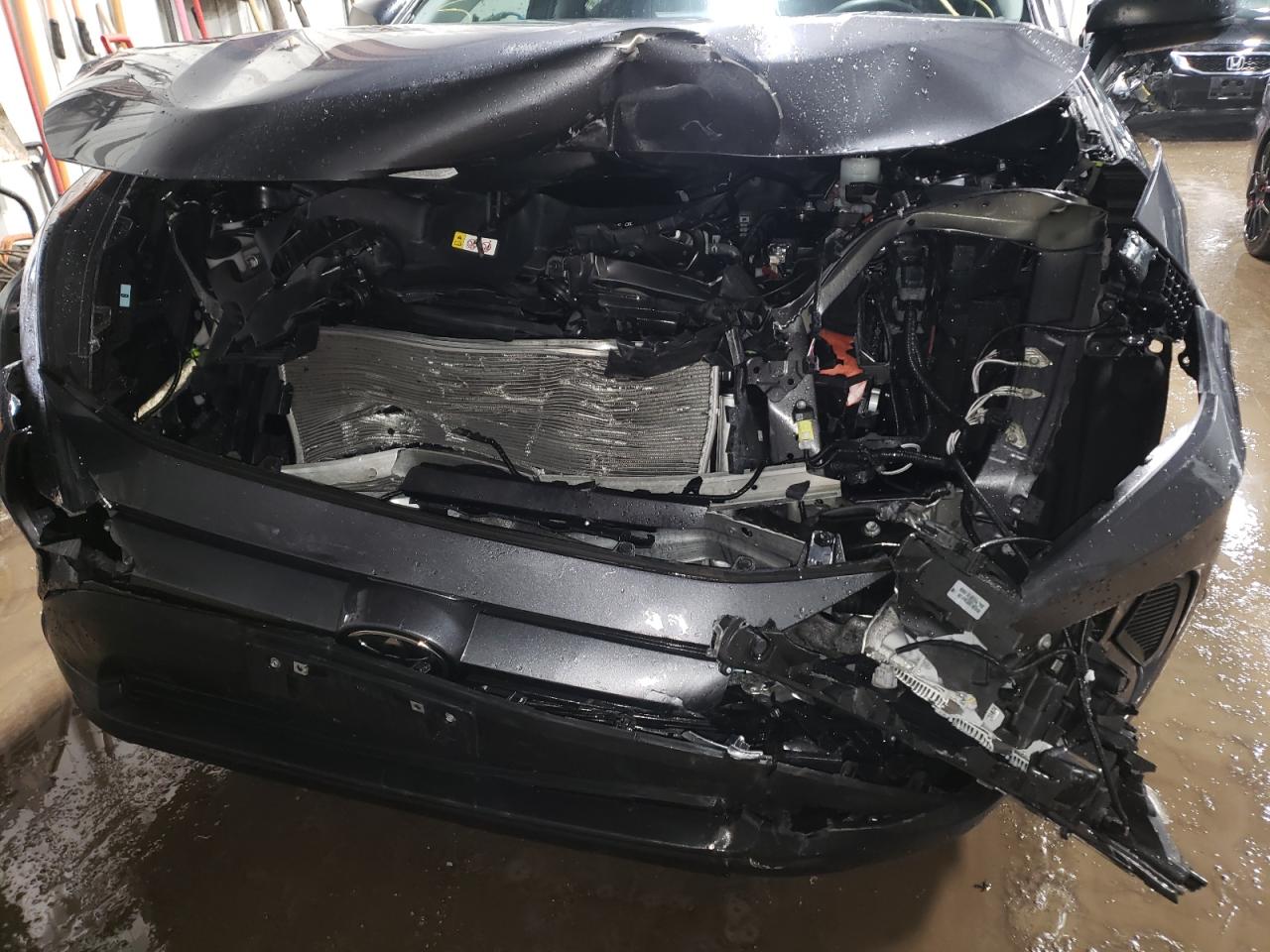 Photo 9 from auction – 2021 TOYOTA RAV4 LE with VIN 2T3F1RFV5MC165043
