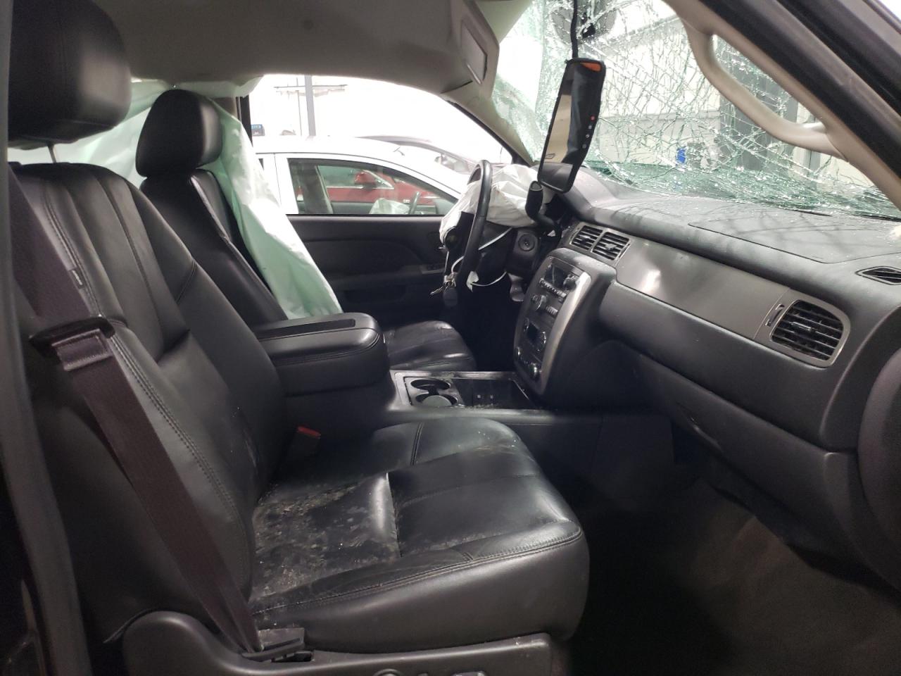 Photo 5 from auction – 2013 CHEVROLET SILVERADO with VIN 3GCPKTE71DG364171