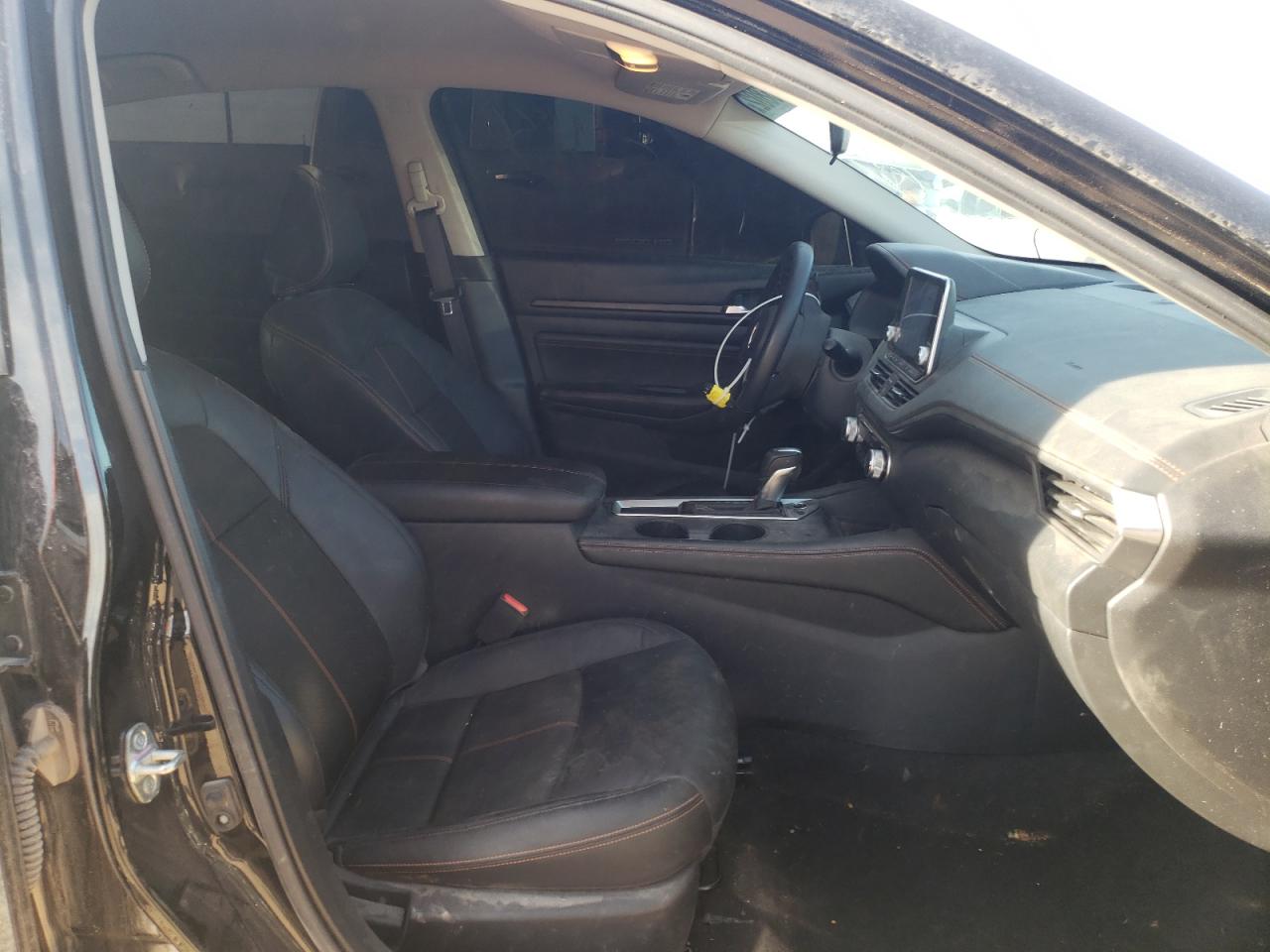 Photo 5 from auction – 2020 NISSAN ALTIMA SR with VIN 1N4BL4CV6LN319429
