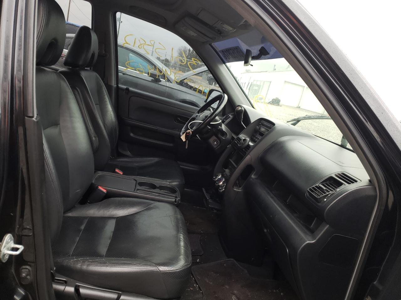 Photo 5 from auction – 2006 HONDA CR-V SE with VIN JHLRD78956C012601