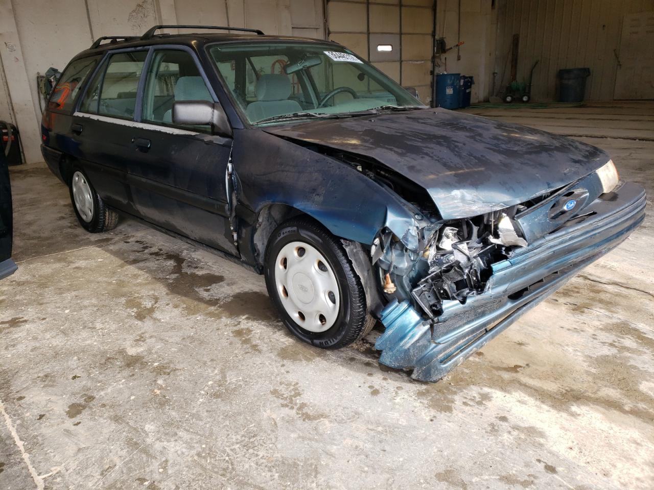 Photo 1 from auction – 1995 FORD ESCORT LX with VIN 1FASP15J5SW322943