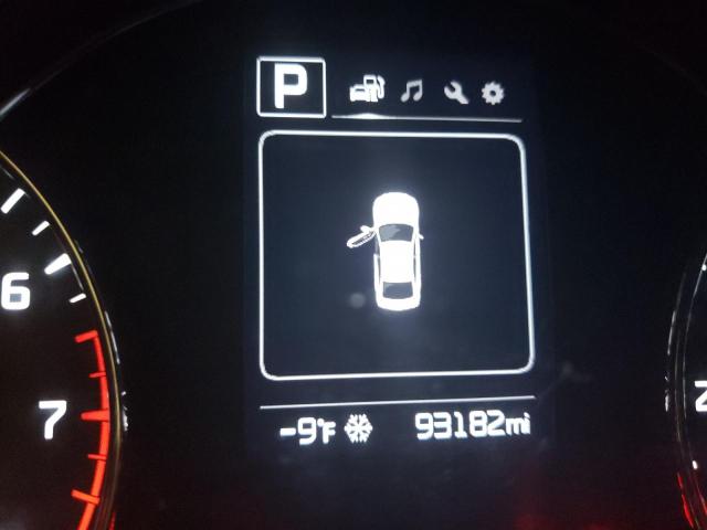 Photo 8 from auction – 2017 KIA FORTE LX with VIN 3KPFL4A78HE010962