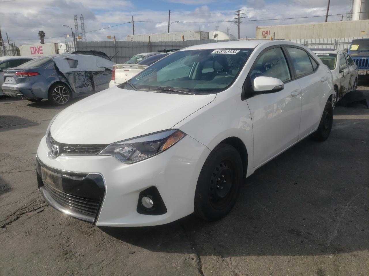 Photo 2 from auction – 2015 TOYOTA COROLLA L with VIN 5YFBURHE1FP326891