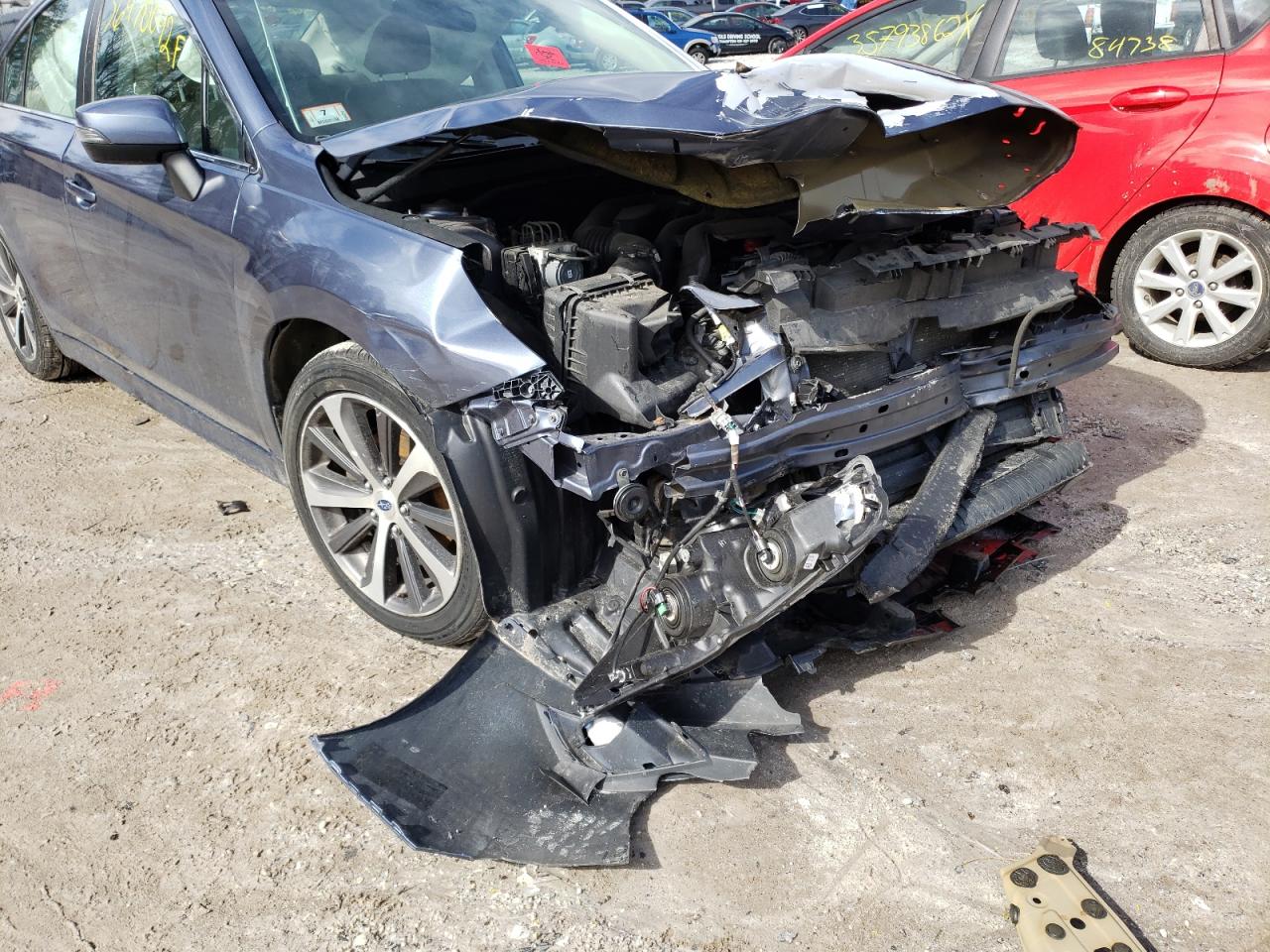 Photo 9 from auction – 2015 SUBARU LEGACY 2.5 with VIN 4S3BNAJ65F3057918