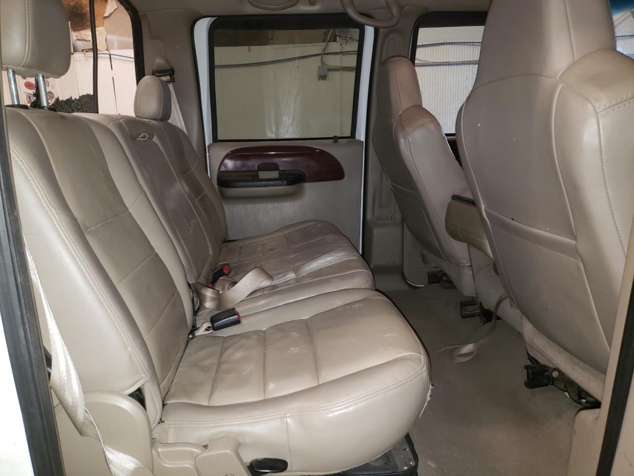 Photo 6 from auction – 2005 FORD F350 SUPER with VIN 1FTWW33P65EC77068