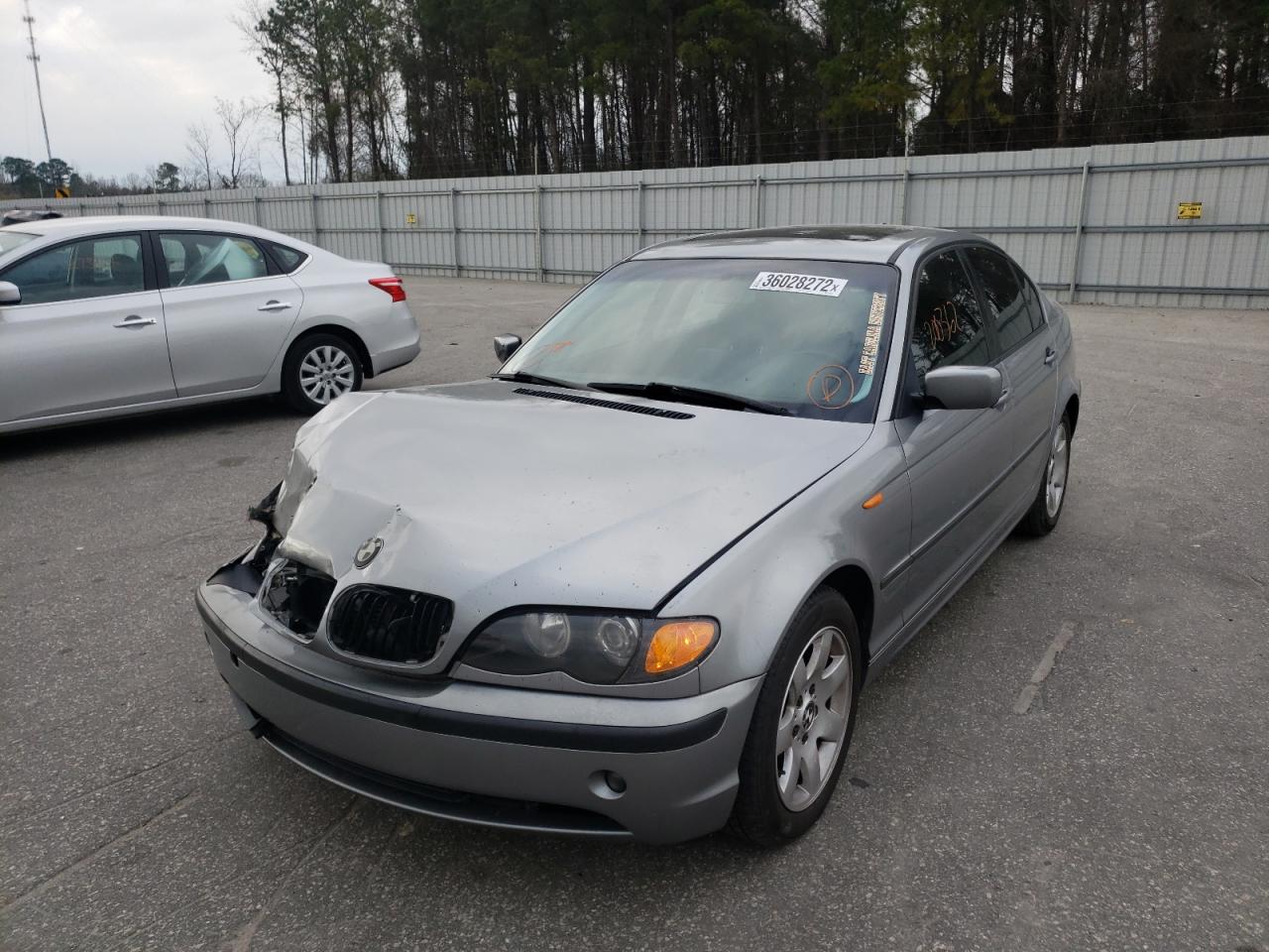 Photo 2 from auction – 2005 BMW 325 I with VIN WBAEV33405KW19987