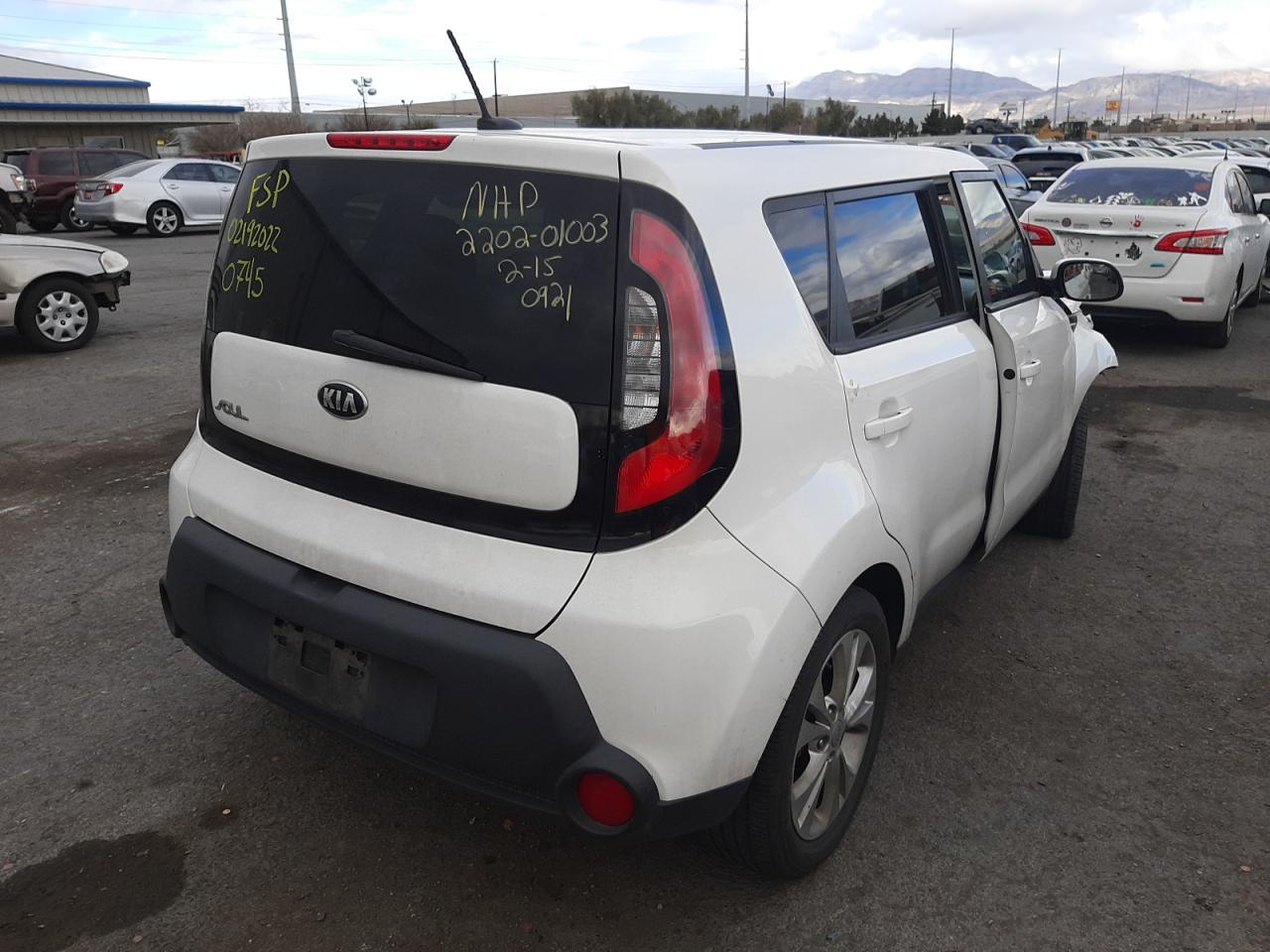 صورة رقم 4 من المزاد - 2015 KIA SOUL + مع VIN KNDJP3A51F7192931
