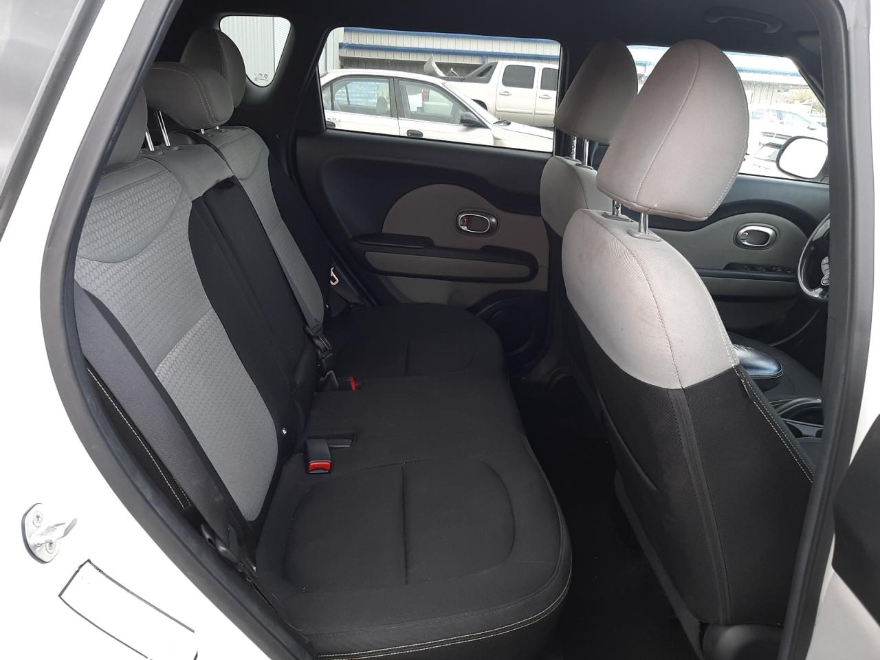 Photo 6 from auction – 2015 KIA SOUL + with VIN KNDJP3A51F7192931