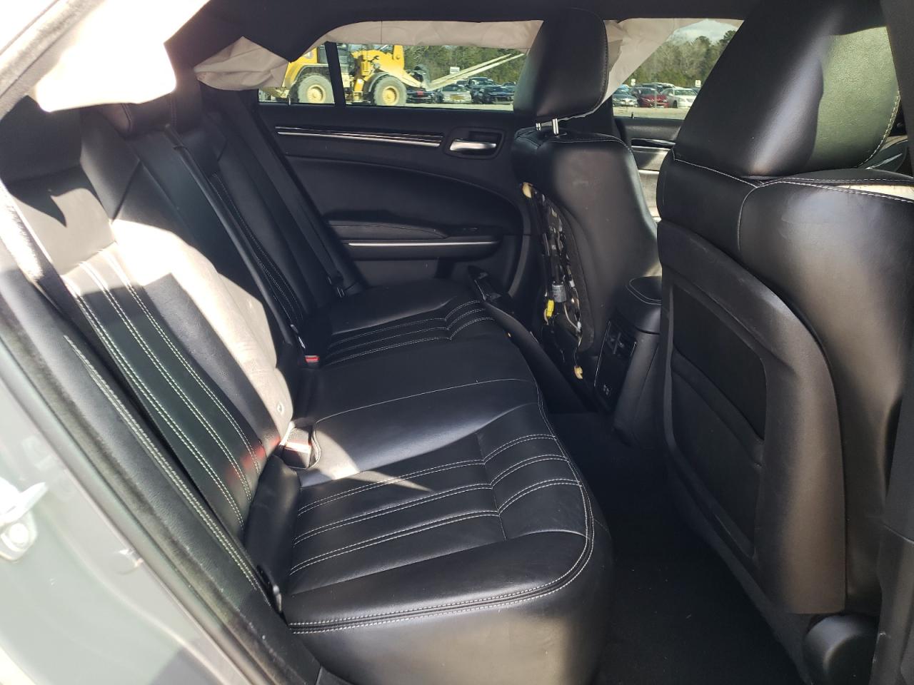 Zdjęcie 6 z aukcji – 2019 CHRYSLER 300 S z VIN 2C3CCABGXKH516728