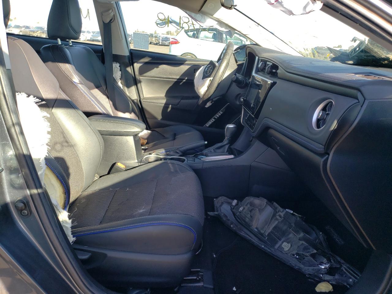 Photo 5 from auction – 2018 TOYOTA COROLLA L with VIN 2T1BURHE7JC024451