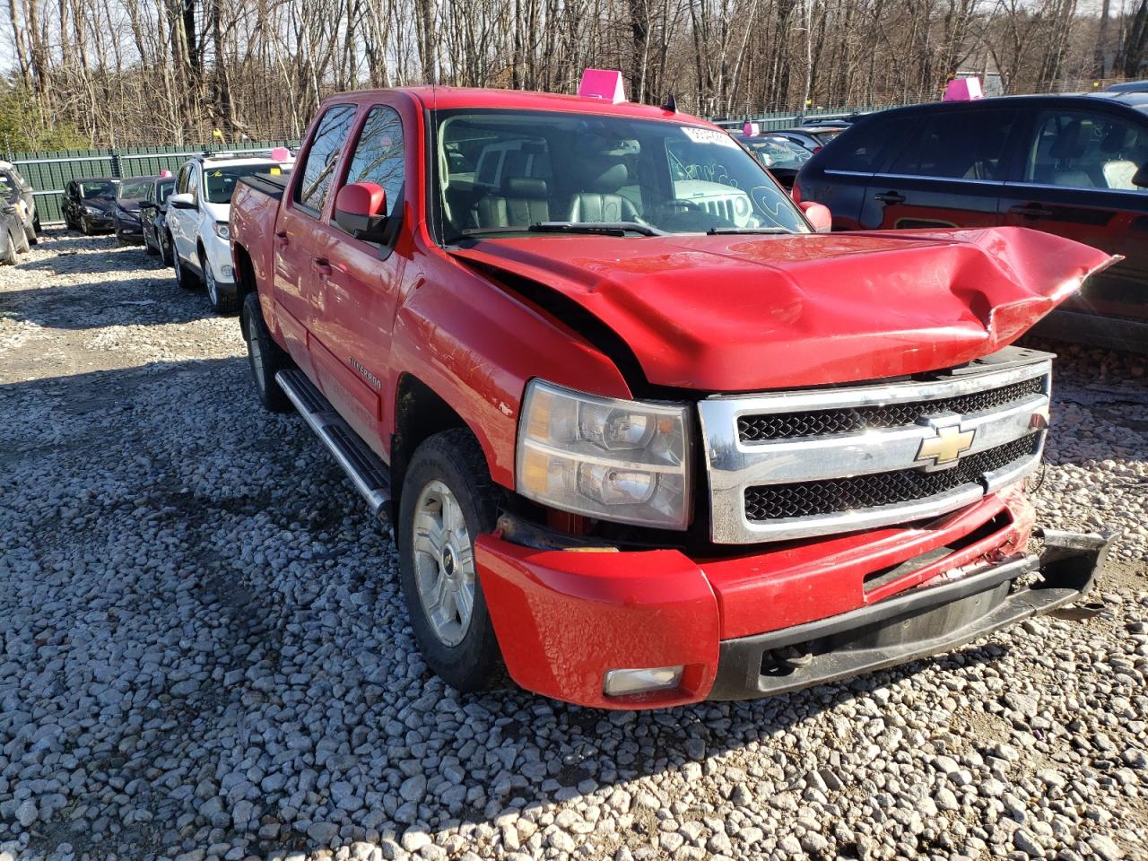 CHEVROLET SILVERADO 2011 with VIN 3GCPKTE38BG257659 - Photo from auction