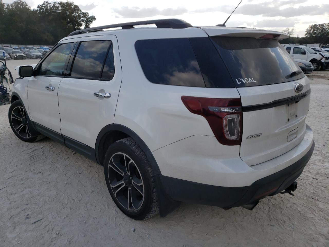 Photo 3 from auction – 2013 FORD EXPLORER S with VIN 1FM5K8GT3DGC76583