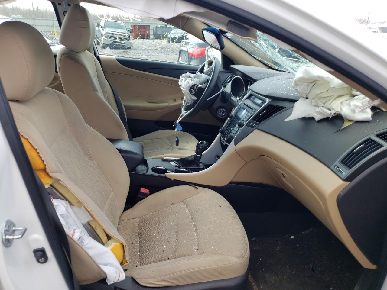 Photo 5 from auction – 2012 HYUNDAI SONATA GLS with VIN 5NPEB4AC7CH339863