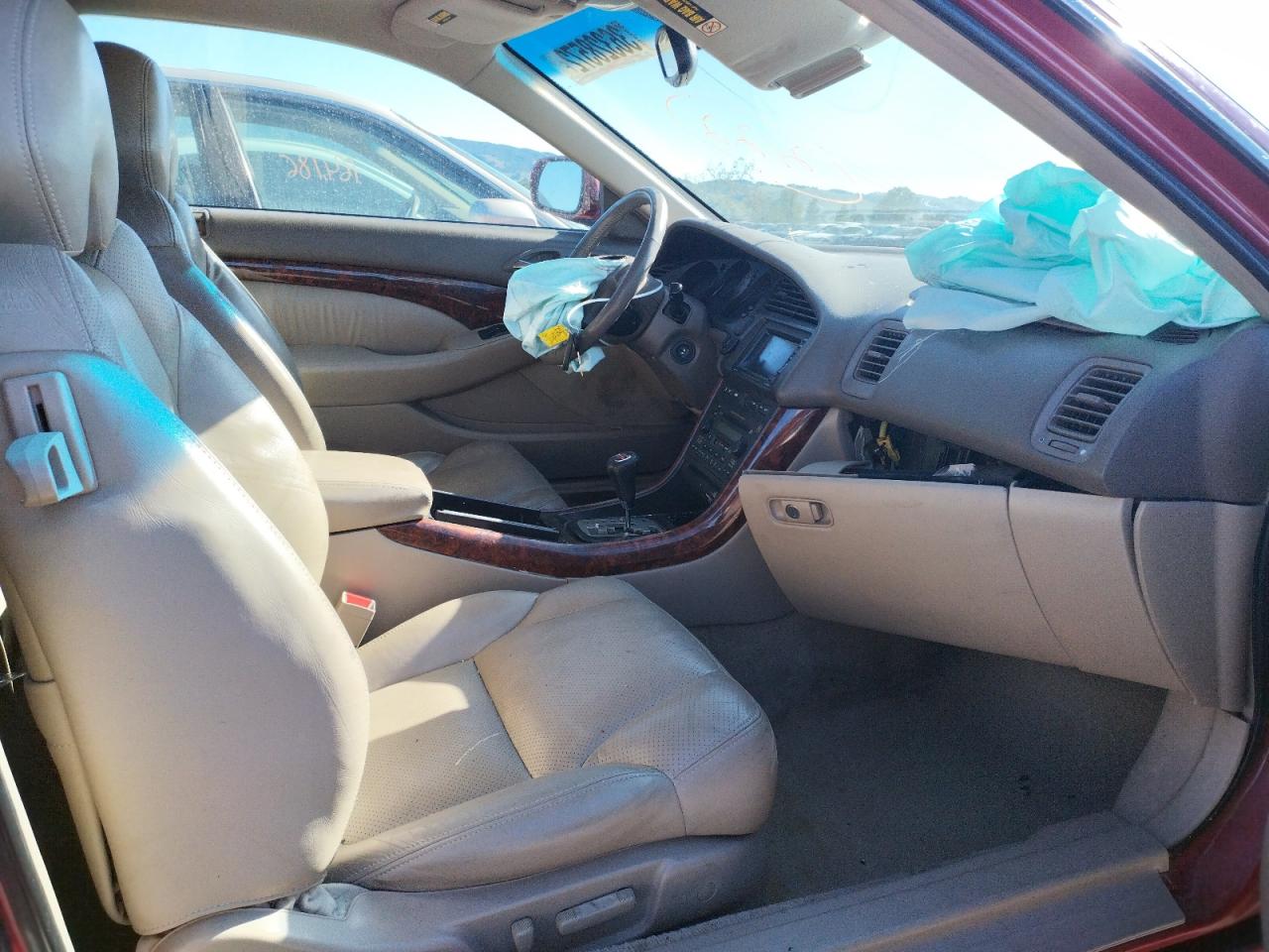 Photo 5 from auction – 2001 ACURA 3.2CL TYPE with VIN 19UYA42741A012103