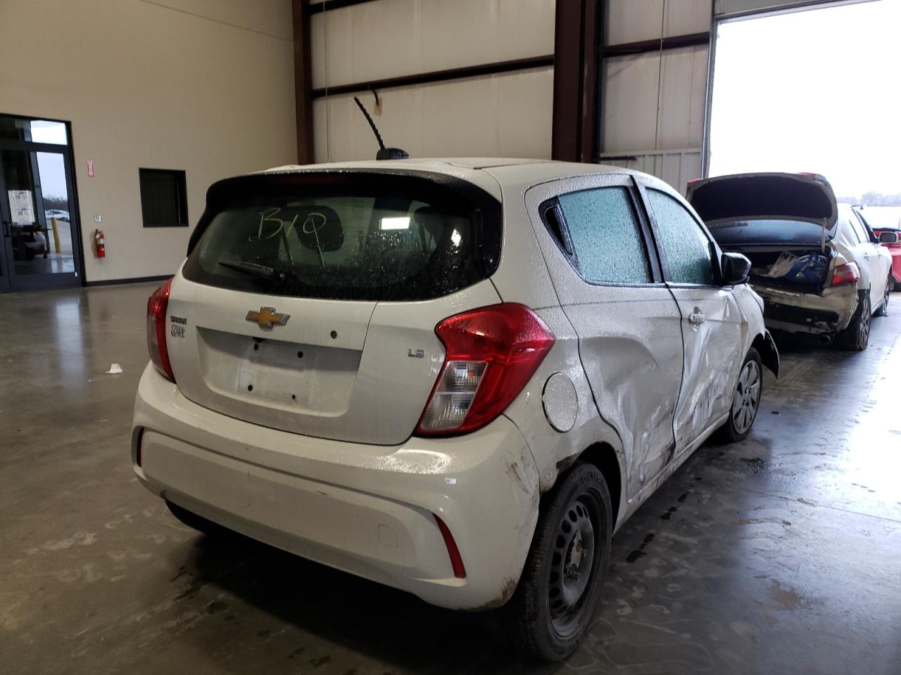 Photo 4 from auction – 2016 CHEVROLET SPARK LS with VIN KL8CB6SA8GC643763