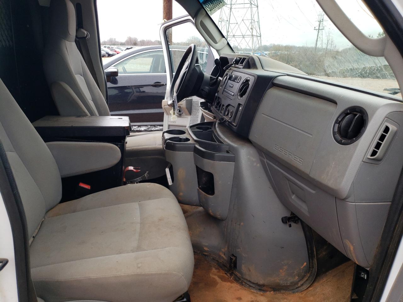 Photo 5 from auction – 2012 FORD ECONOLINE with VIN 1FTNE1EWXCDB06348