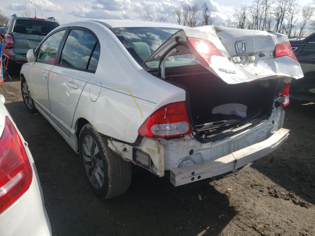 Photo 3 from auction – 2011 HONDA CIVIC EX with VIN 19XFA1F84BE016089