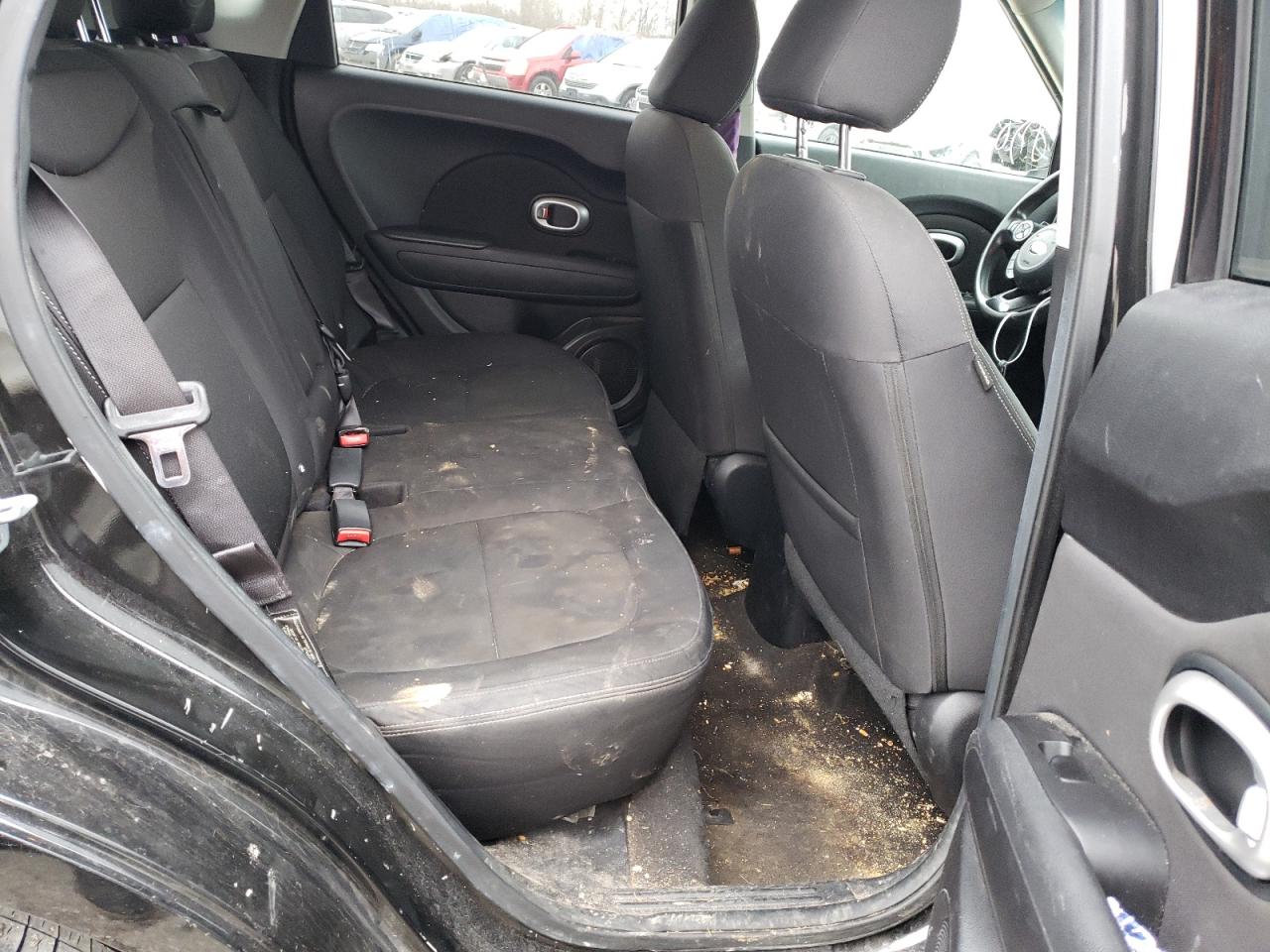 Photo 6 from auction – 2014 KIA SOUL with VIN KNDJN2A24E7734639