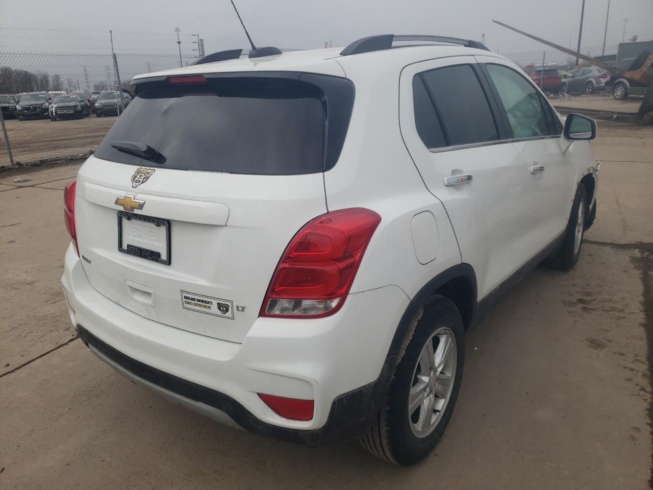 Photo 4 from auction – 2018 CHEVROLET TRAX 1LT with VIN KL7CJLSB6JB728015