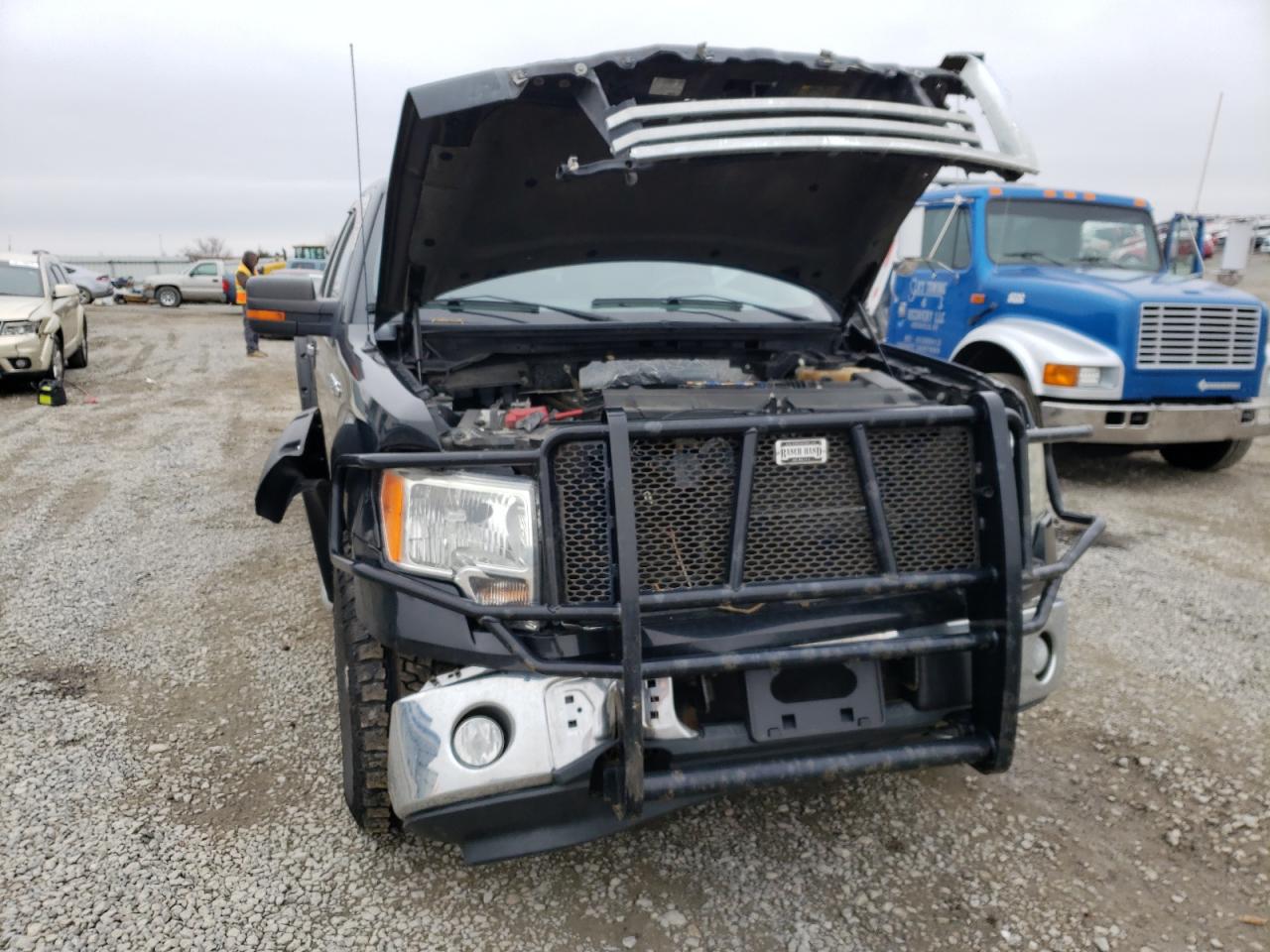 Photo 9 from auction – 2011 FORD F150 SUPER with VIN 1FTFX1EFXBFB31204