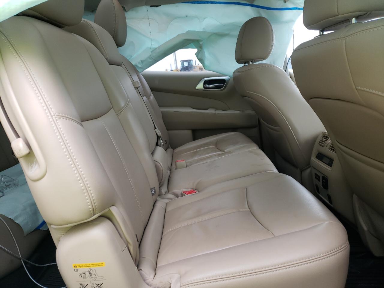 Photo 6 from auction – 2017 NISSAN PATHFINDER with VIN 5N1DR2MM5HC692553