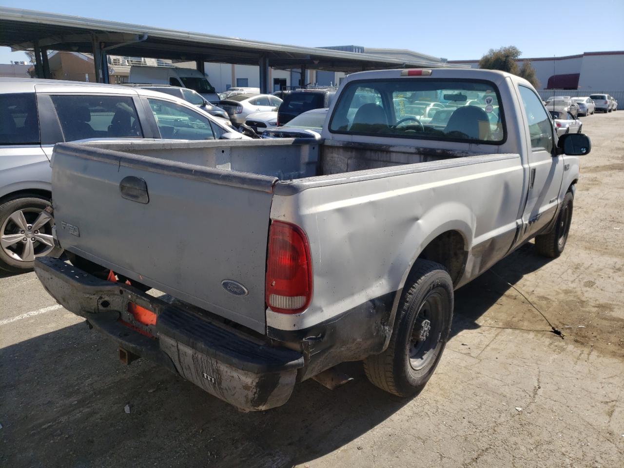 Photo 4 from auction – 2000 FORD F250 SUPER with VIN 3FTNF20F4YMA60036