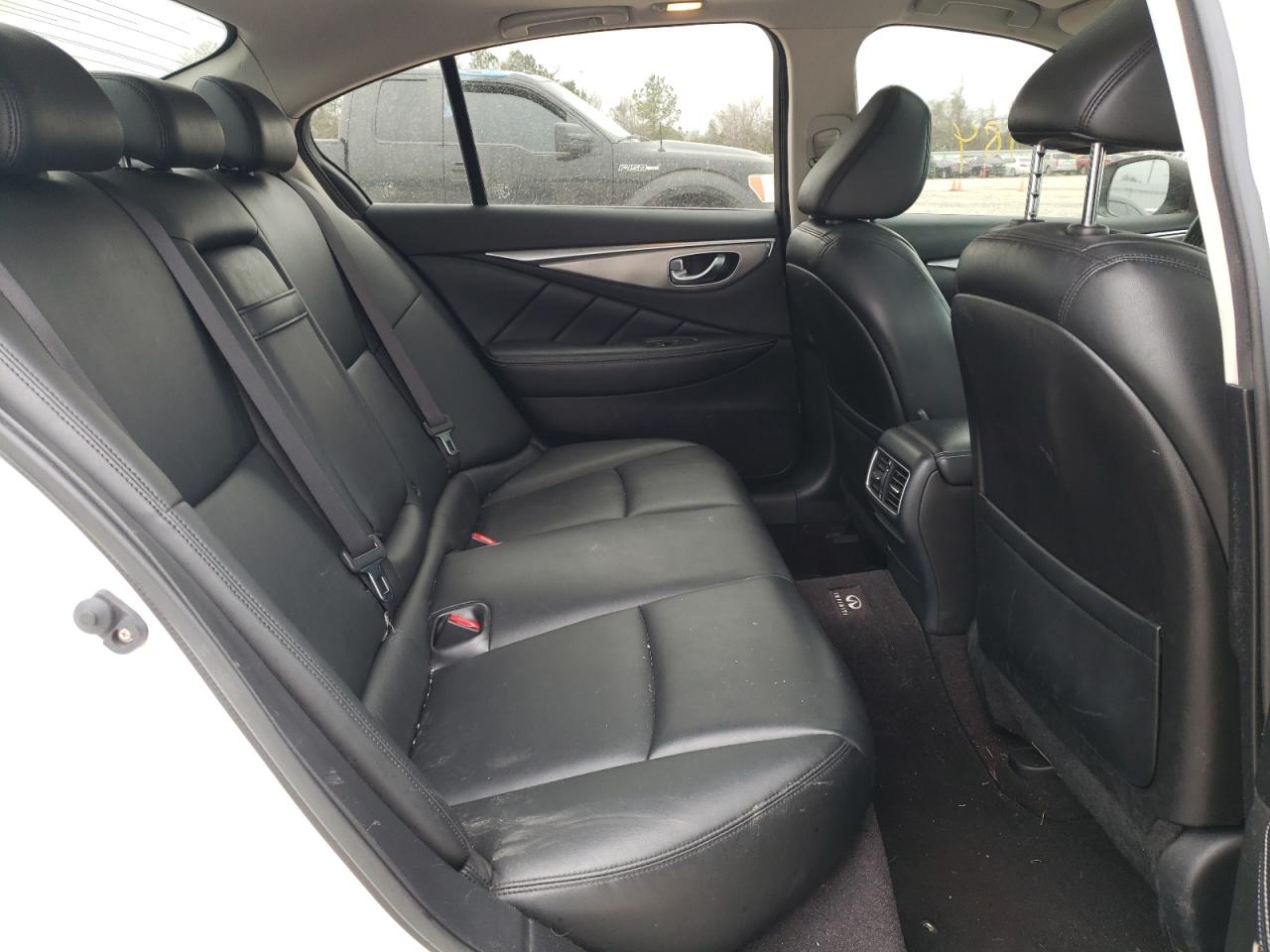 Photo 6 from auction – 2014 INFINITI Q50 BASE with VIN JN1BV7AP3EM679330