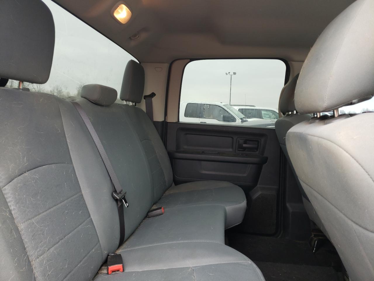 Photo 6 from auction – 2017 RAM 1500 ST with VIN 1C6RR7KG4HS670013