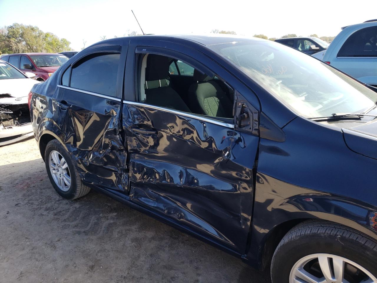 Photo 9 from auction – 2016 CHEVROLET SONIC LT with VIN 1G1JC5SH5G4142299