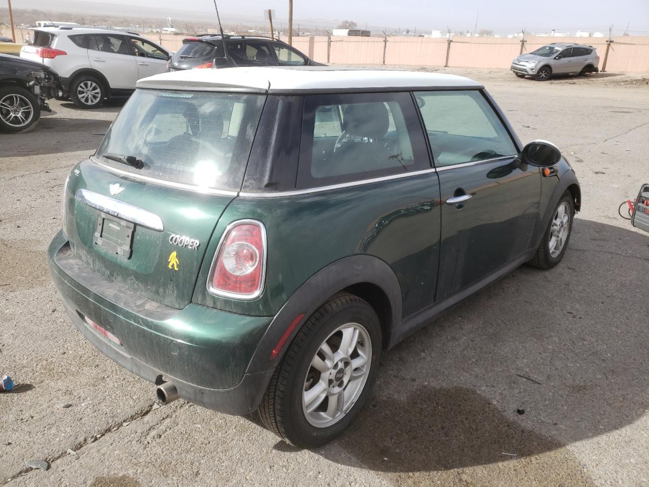 Photo 4 from auction – 2011 MINI COOPER with VIN WMWSU3C53BT251924
