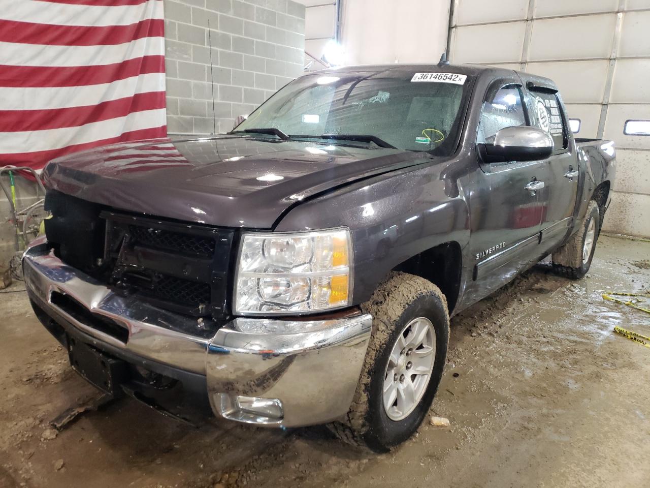 Photo 2 from auction – 2011 CHEVROLET SILVERADO with VIN 1GCPKSE31BF140887