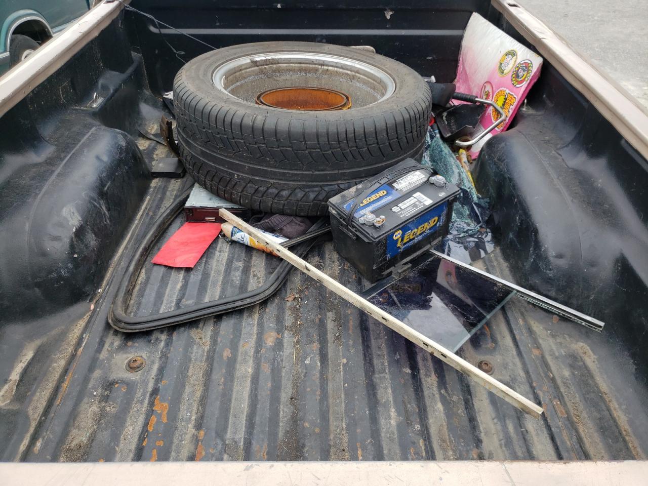 Photo 6 from auction – 1996 FORD RANGER with VIN 1FTCR11X0TUA18077
