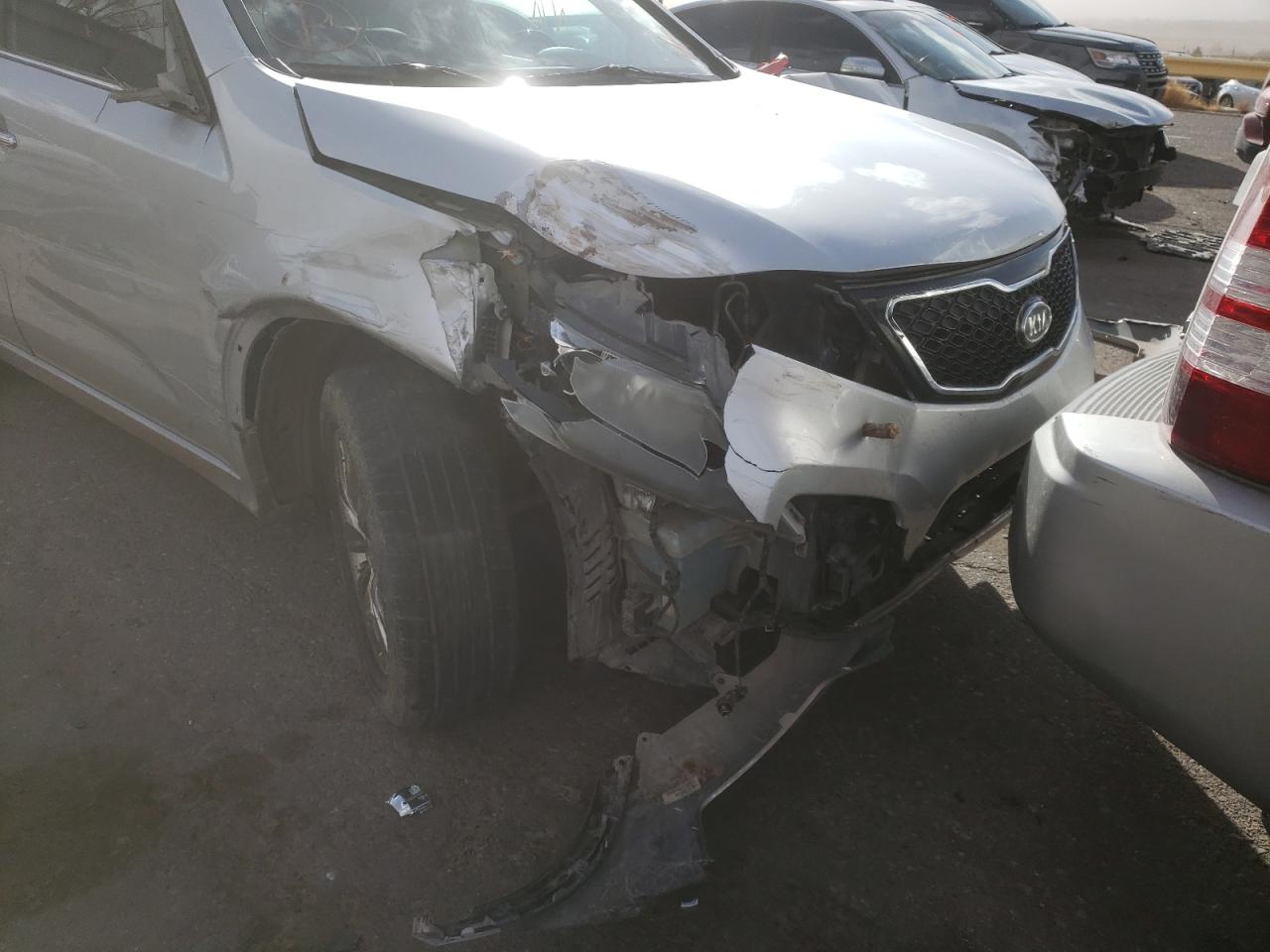 Photo 9 from auction – 2012 KIA SORENTO SX with VIN 5XYKW4A22CG203744