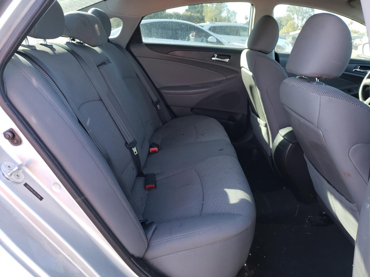 Photo 6 from auction – 2013 HYUNDAI SONATA GLS with VIN 5NPEB4AC7DH787540