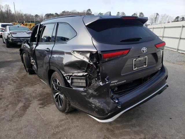 Photo 3 from auction – 2022 TOYOTA HIGHLANDER with VIN 5TDJZRAH7NS105853