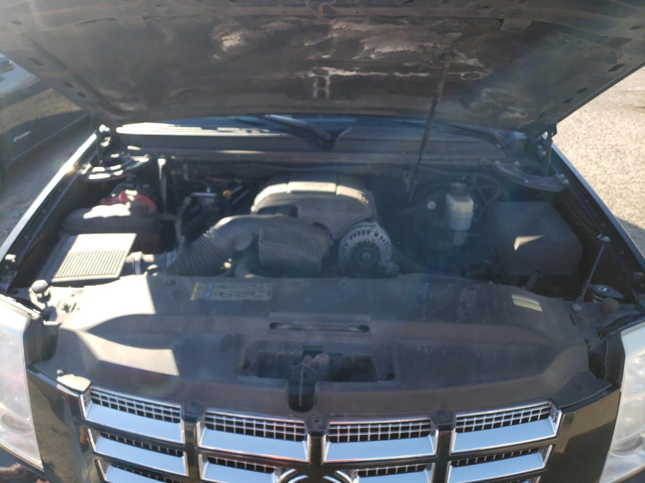 Photo 7 from auction – 2008 CADILLAC ESCALADE E with VIN 1GYFK66808R141785