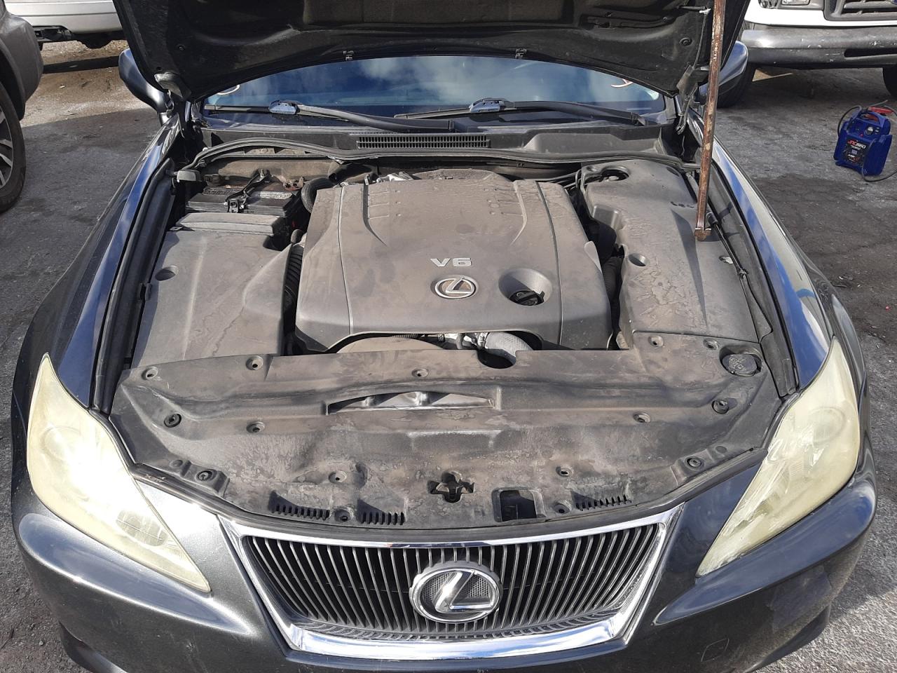 Photo 7 from auction – 2007 LEXUS IS 250 with VIN JTHBK262275026330