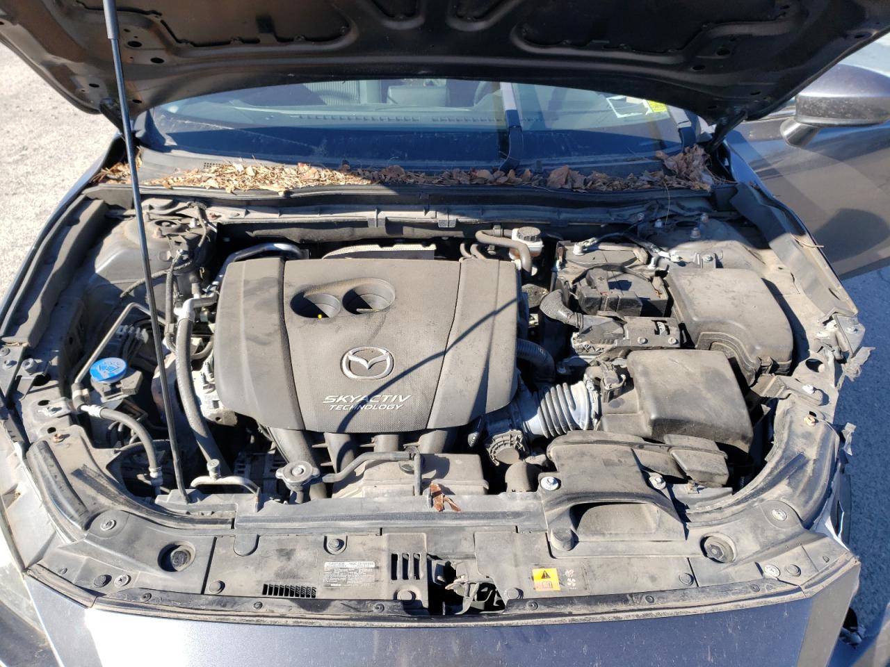 Photo 7 from auction – 2014 MAZDA 3 TOURING with VIN JM1BM1L73E1182922